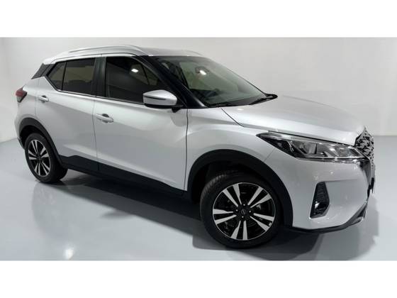 NISSAN KICKS PLAY 1.6 16V FLEXSTART SENSE XTRONIC NISSAN KICKS PLAY 1.6 16V FLEXSTART SENSE XTRONIC